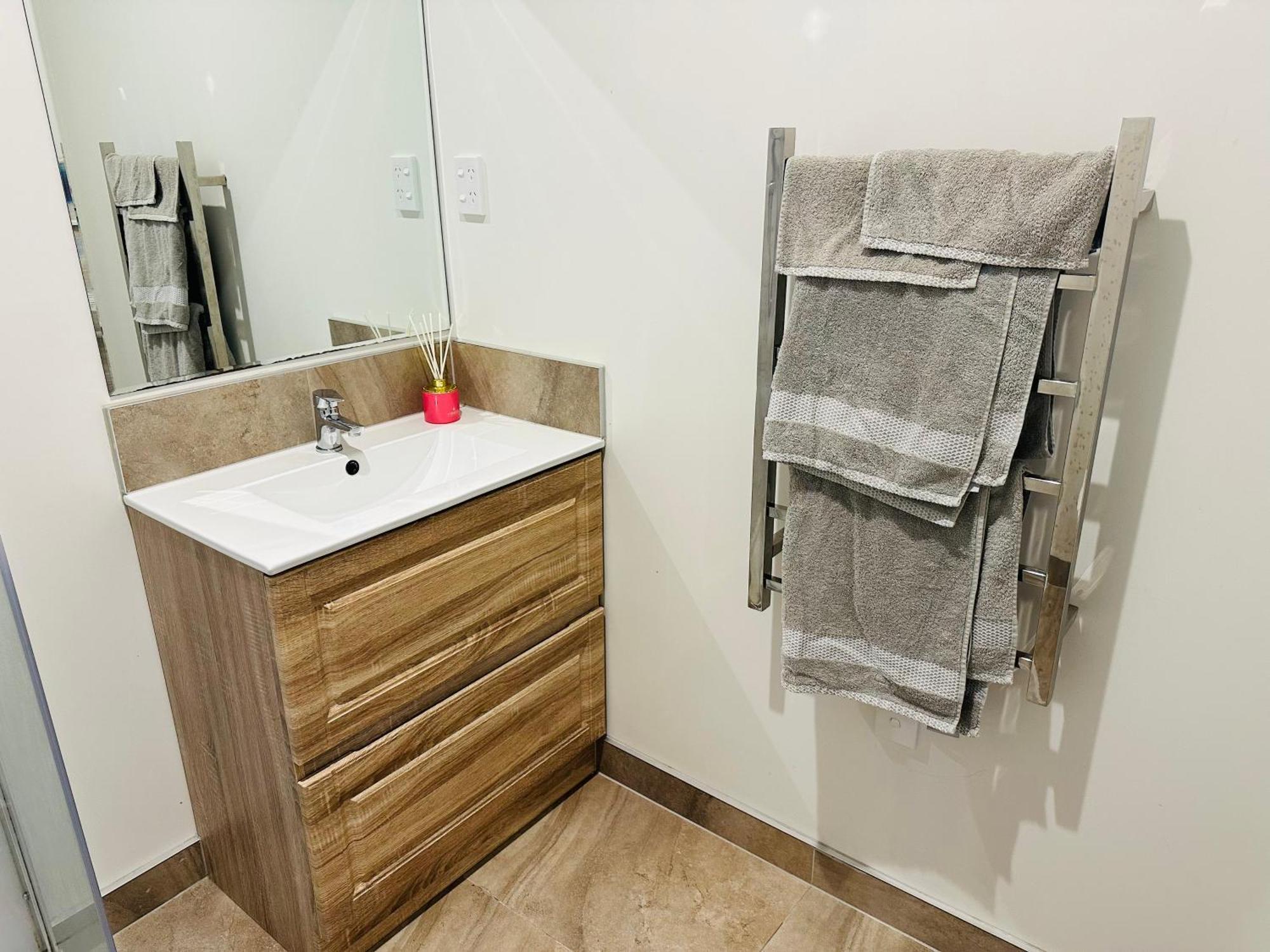 Otahuhu Town Centre Brand New Apartment 8B Auckland Exteriér fotografie